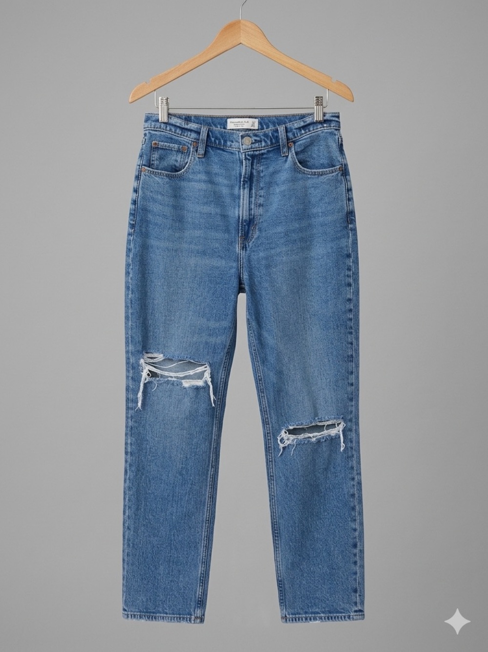 Abercrombie Ultra High Rise The Ankle Straight Distressed Jeans